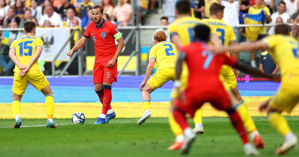 (VIDEO) Inglaterra igualó a uno en su visita a Ucrania