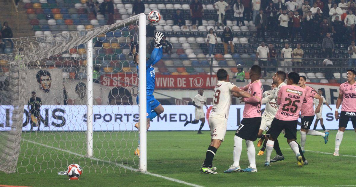 (VIDEO | FOTOS) La 'U' venció por 3-0 a Sport Boys y tomó la punta