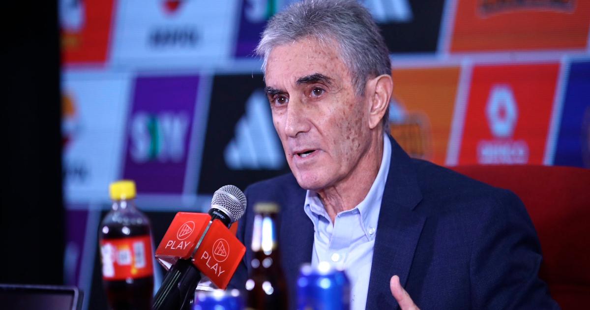 Oblitas sobre declaraciones de Reynoso sobre Liga1 Betsson: "No podemos tapar el sol con un dedo"