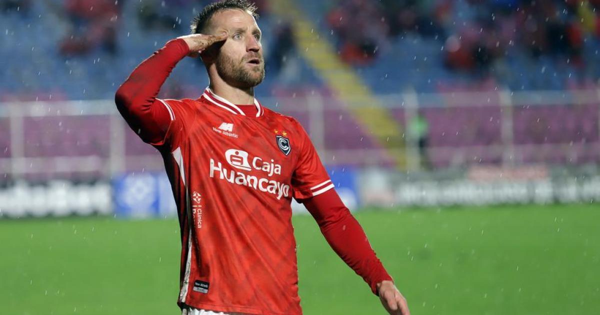 Carando: "Aún tenemos la ilusión de meternos en alguna copa internacional"