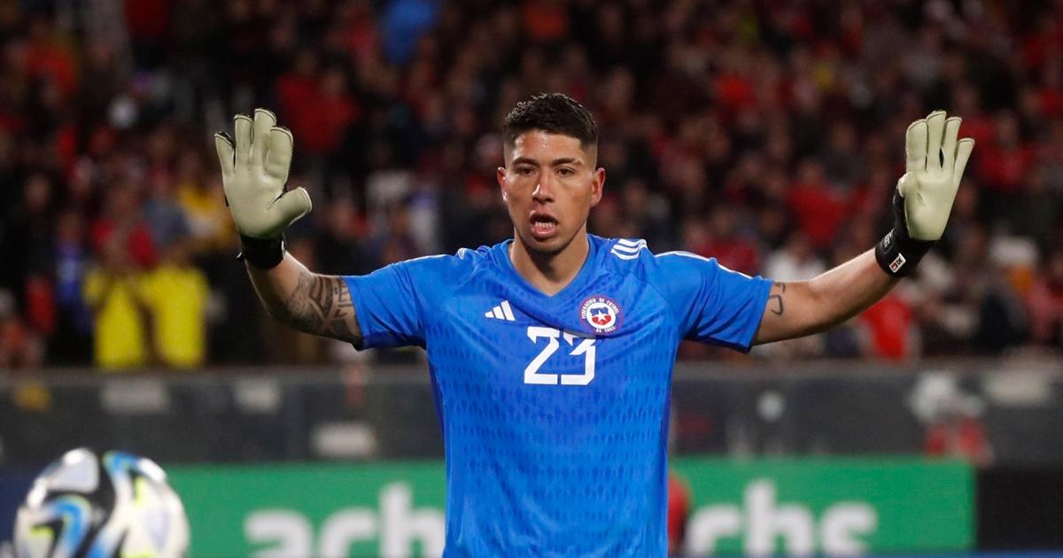 Chile completó su convocatoria para duelo ante Perú