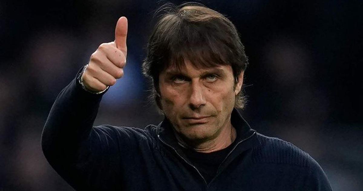 Conte le cerró las puertas al Napoli