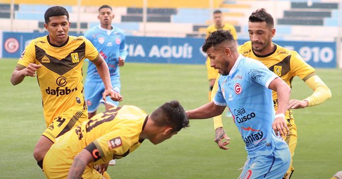 (FOTOS) Empate amargo: Garcilaso igualó sin goles ante Cantolao