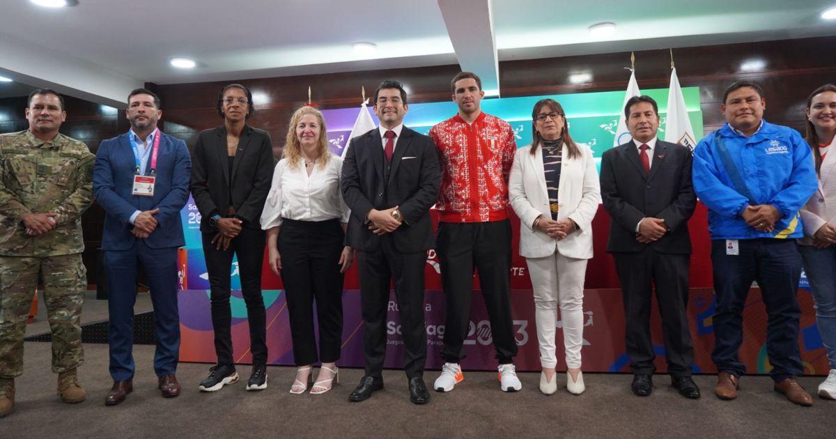 El COP e IPD presentaron a Gladys Tejeda y Nicolás Pacheco como abanderados de Perú en Santiago 2023
