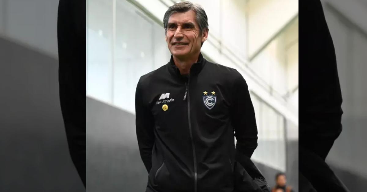 Ibáñez: "La clasificación a la Sudamericana está complicada, pero lo vamos a intentar"
