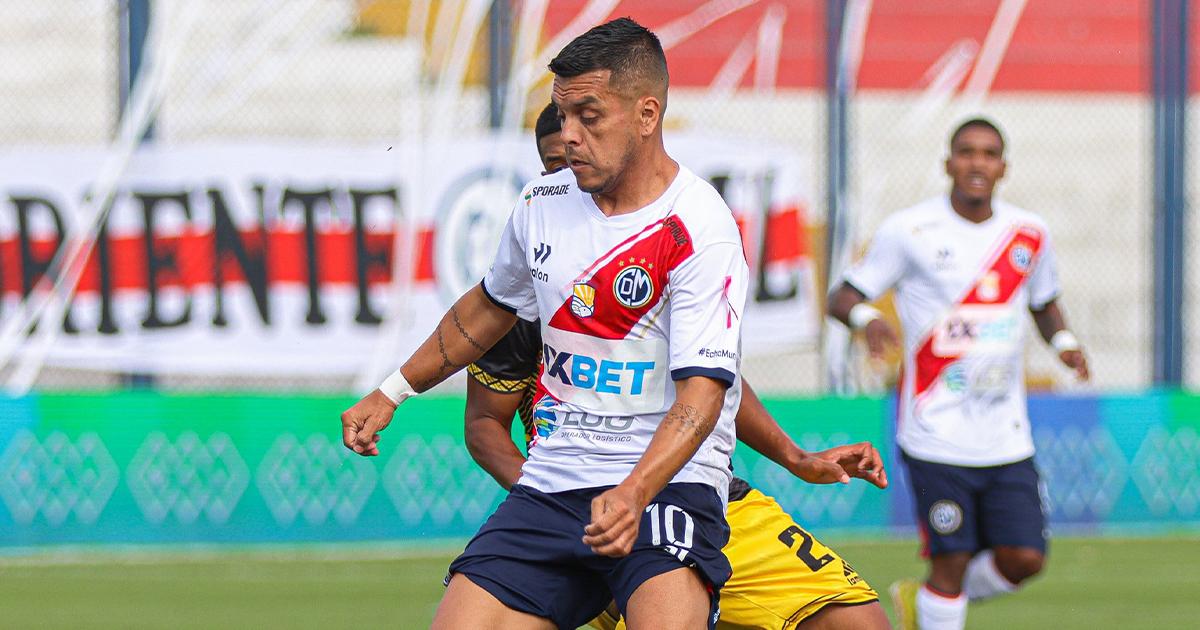 Pérez García: “Municipal muy pronto va a volver a primera porque es un club grande”