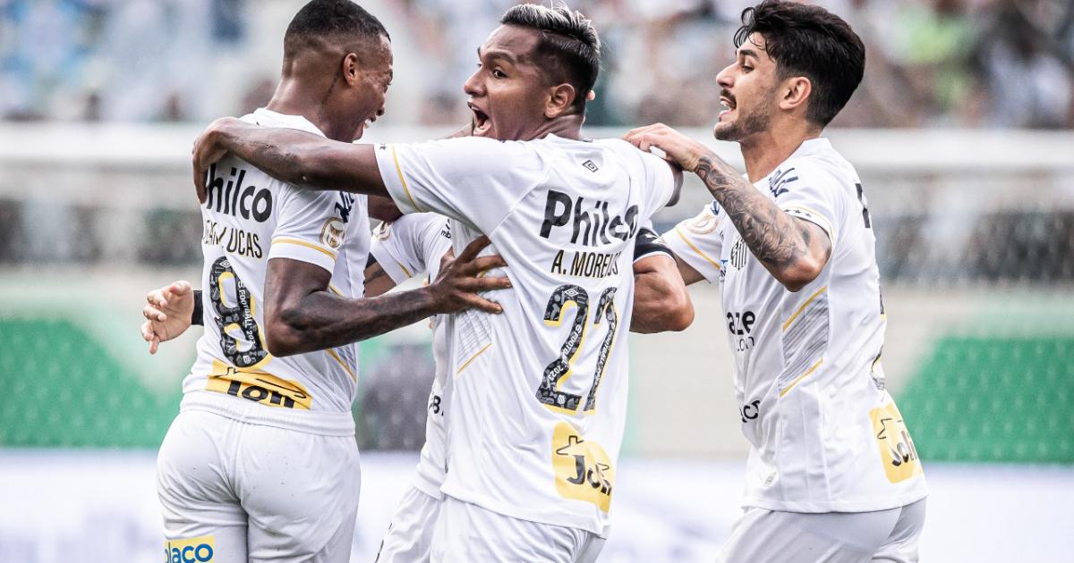 (VIDEO) Santos venció al Palmeiras y escapó de la zona de descenso
