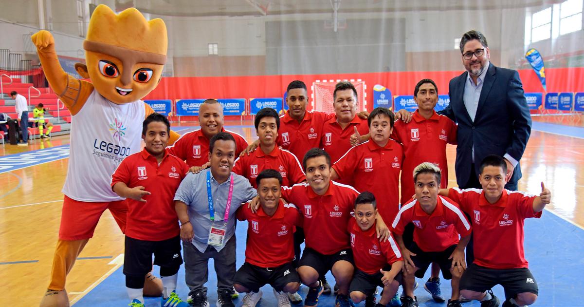 Selección peruana viaja a Argentina para jugar primer Mundial de talla baja