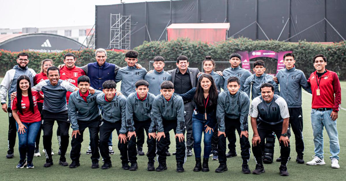 Title Del Solar: "Chicos no solo entrenarán o jugarán al fútbol, también tienen la obligación de estudiar"