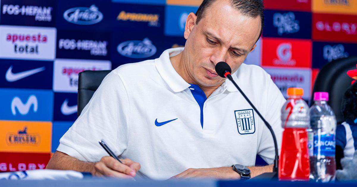 Restrepo: "Debemos acertar en el tipo de profesional que venga a Alianza Lima"