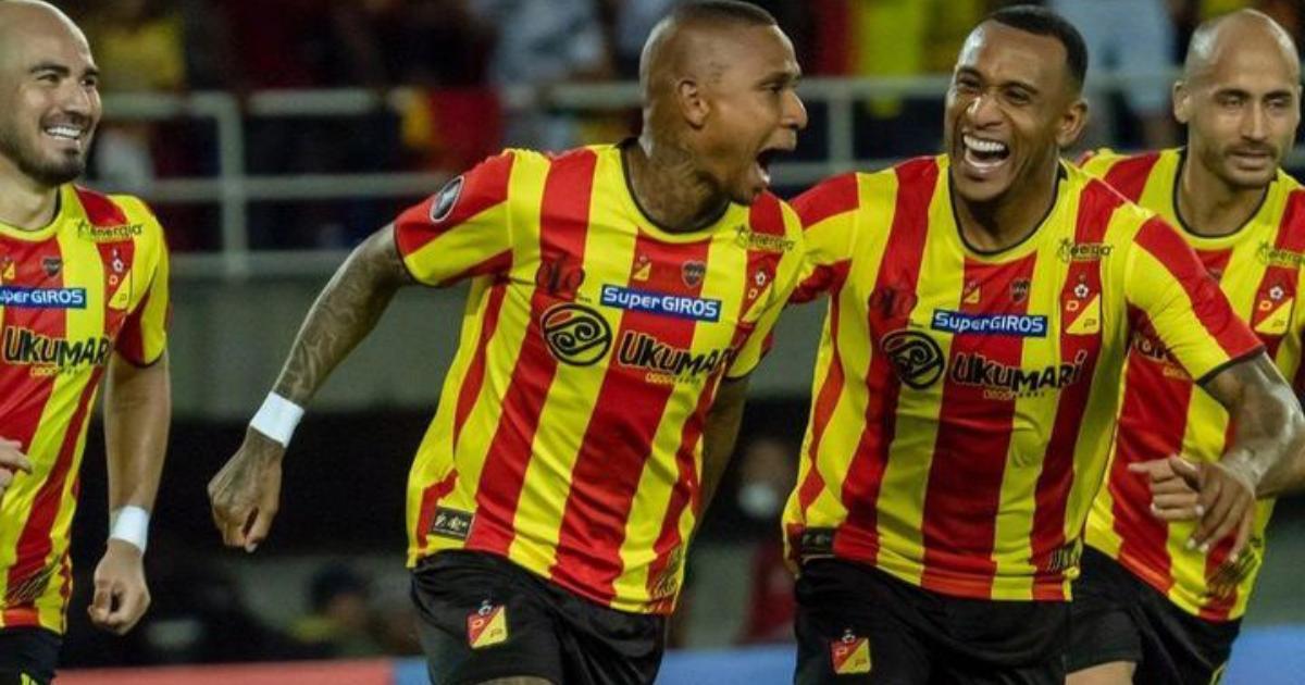   Rodríguez: "Estuve hablando con unos clubes peruanos esta semana"