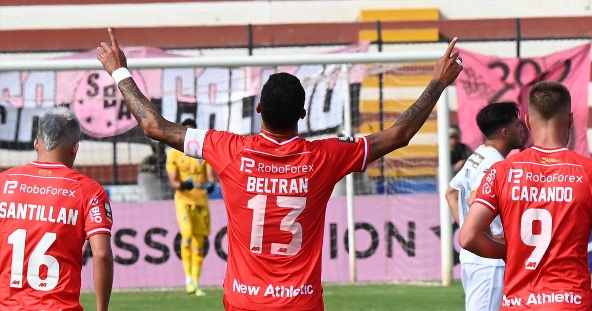 Carlos Beltrán se despidió de Cienciano