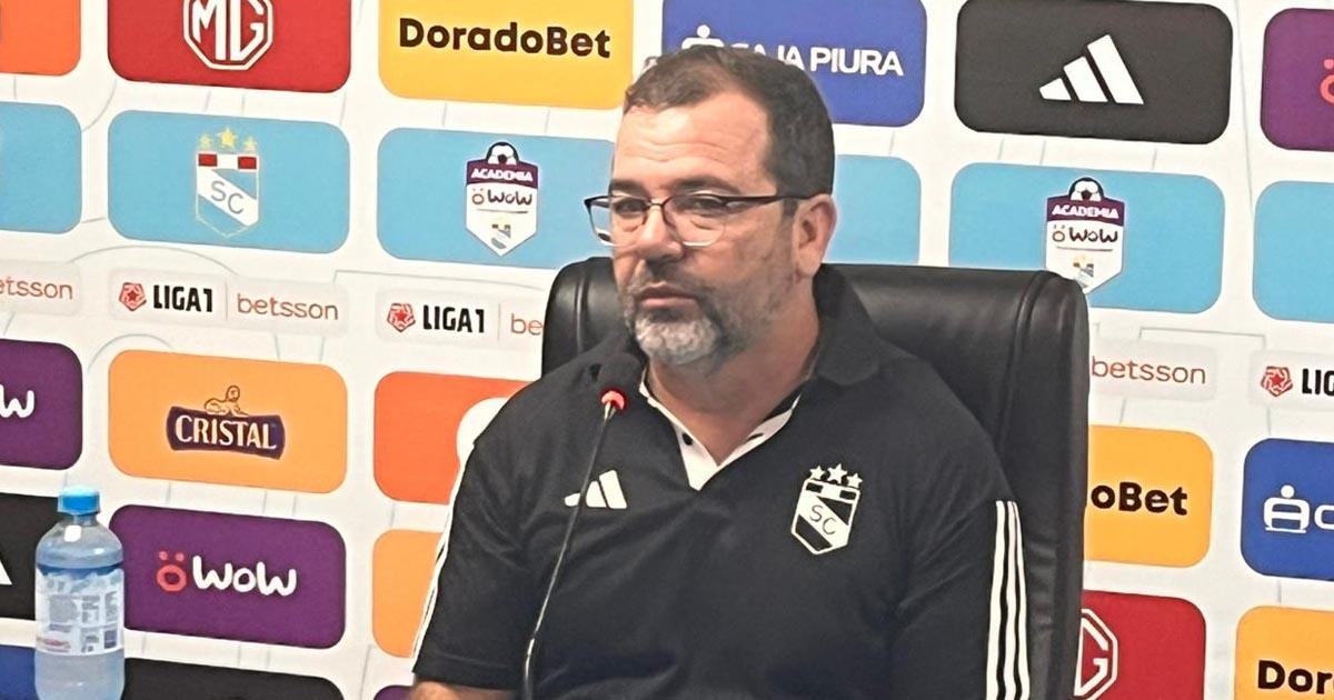 Moreira: "Sé de la responsabilidad que es estar al frente de Sporting Cristal"