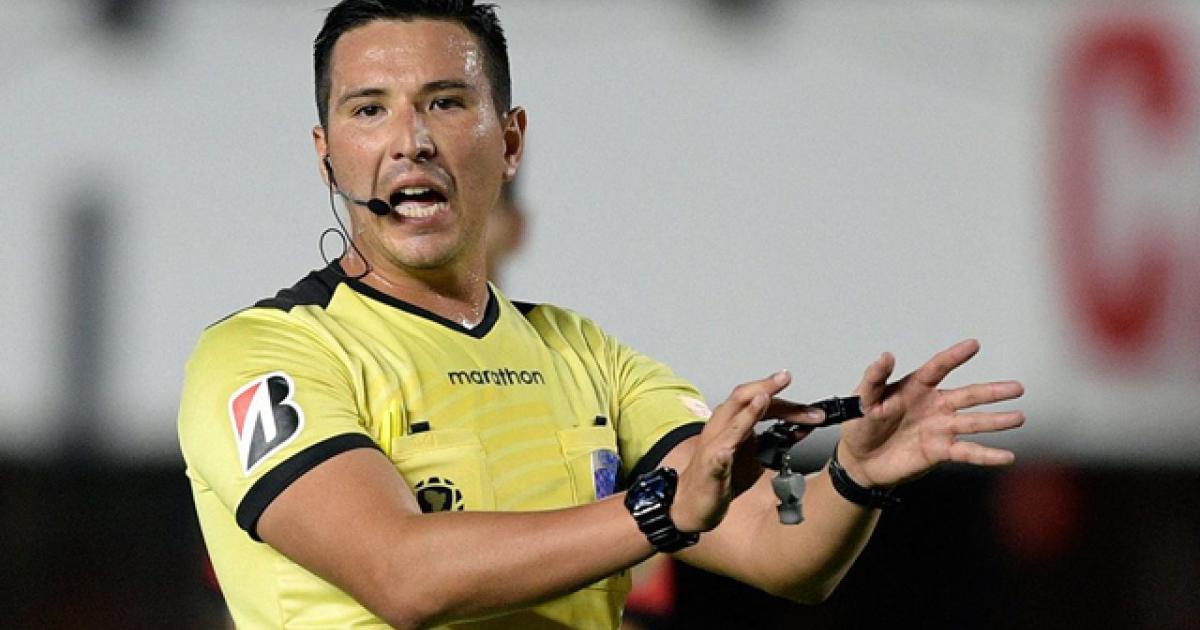 ¡El elegido! Kevin Ortega dirigirá la primera final entre Universitario y Alianza Lima