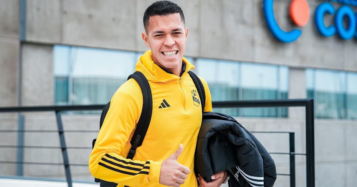 Renato Solís renovó con Sporting Cristal hasta 2026