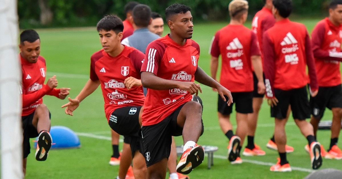 (FOTOS) Selección sigue con los entrenamientos en la Videna