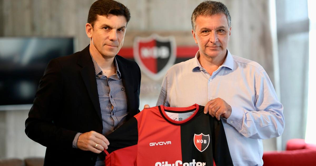¡Ya es leproso! Mauricio Larriera es oficialmente nuevo DT de Newell's
