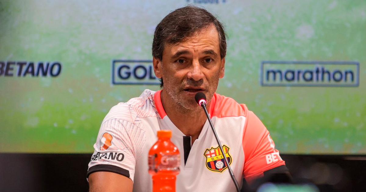 ¡Habemus DT! Fabián Bustos será entrenador de Universitario en su centenario