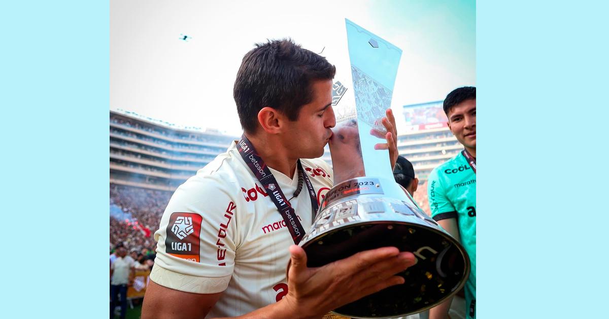 Corzo: "Fossati es un técnico llegó nos ayudó mucho en lo anímico, es un líder"