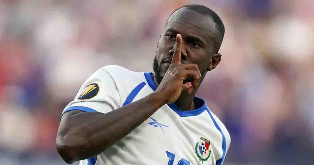 ¡Oleado y sacramentado! Delantero panameño Cecilio Waterman jugará en Alianza Lima en el 2024