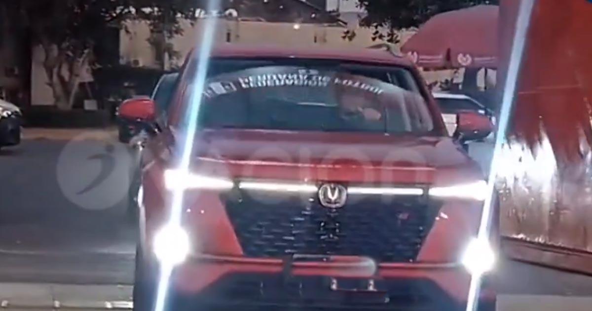 (VIDEO) Reynoso dejó La Videna tras reunirse con directiro de la FPF