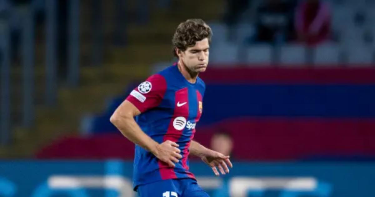 FC Barcelona confirmó lesión de Marcos Alonso por problemas lumbares