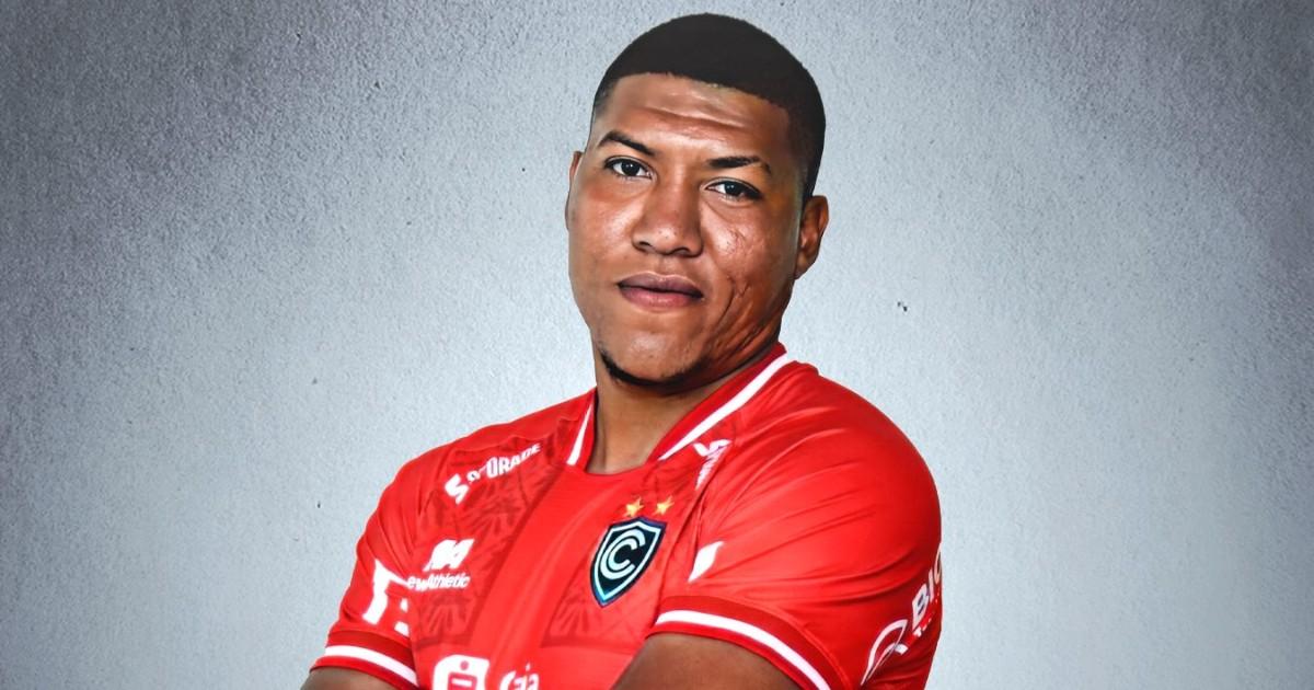 (VIDEO) Portales: "Gracias a Dios se pudo fichar por el más grande de Cusco"