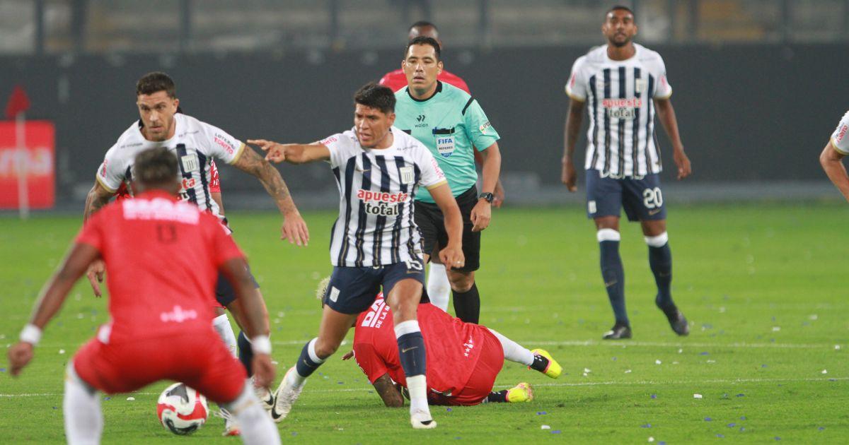 🔴#ENVIVO Alianza Lima iguala 0-0 ante Once Caldas en la 'Noche Blanquiazul'