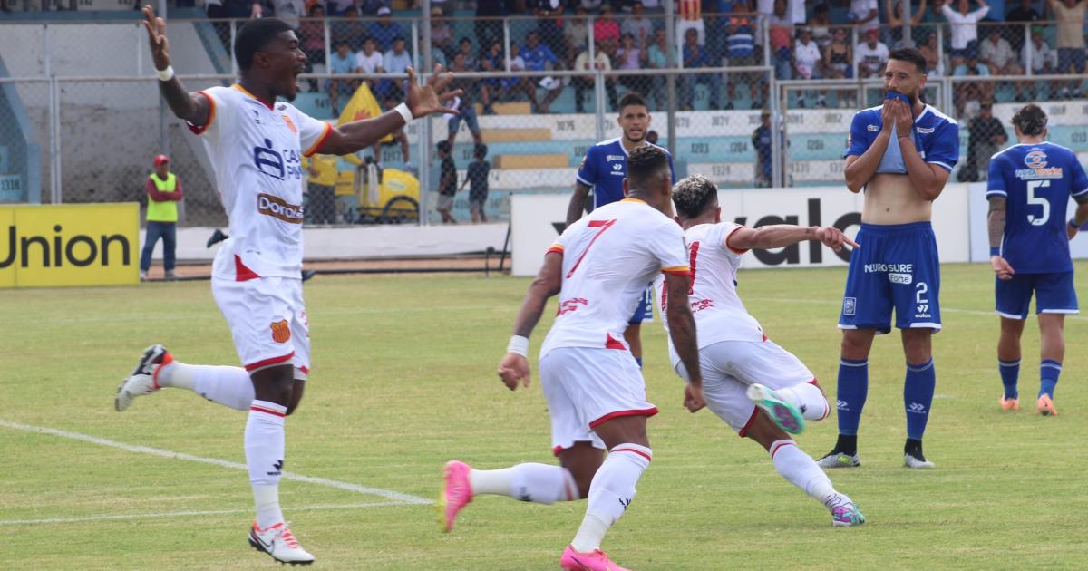(VIDEO | FOTOS) ¡Uno para cada uno! Grau igualó con Alianza Atlético en Sullana