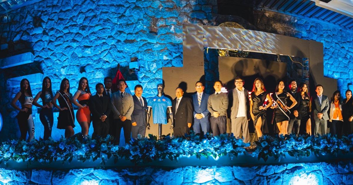 Deportivo Garcilaso presentó su nueva camiseta