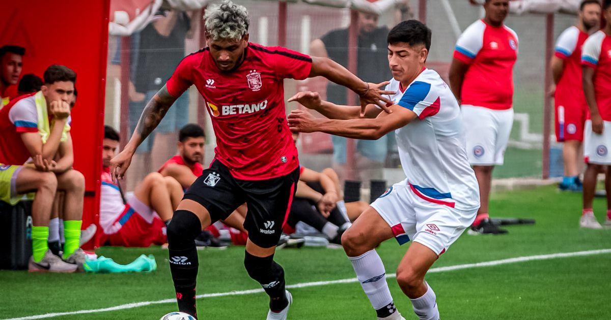 Melgar jugó amistosos ante Argentinos Juniors