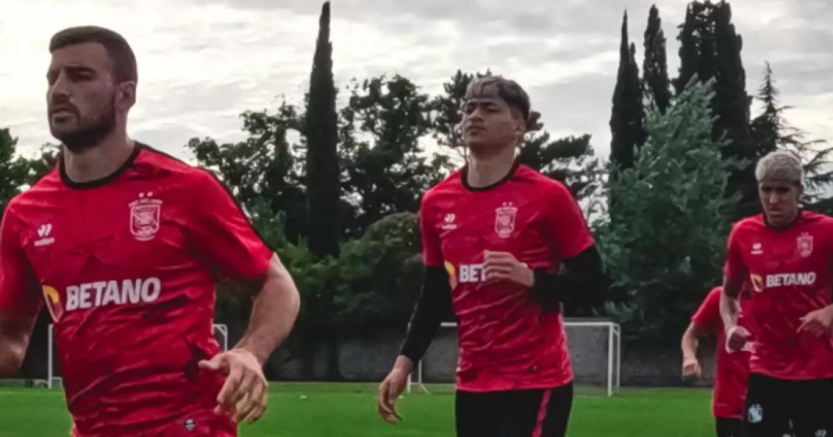 Melgar cayó por 1-0 con Defensa y Justicia en partido amistoso