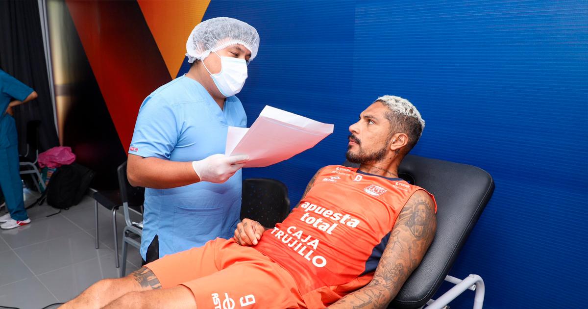 (FOTOS) ¡Está listo! Guerrero pasó exámenes médicos con Vallejo