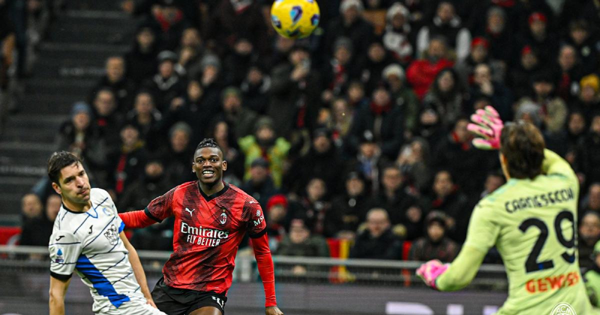 AC Milan y Atalanta empataron en juego clave para aspiraciones de Champions  League