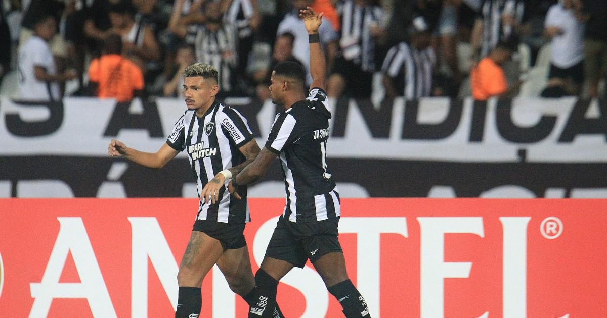 Botafogo goleó por 6-0 a Aurora y avanzó en la Libertadores