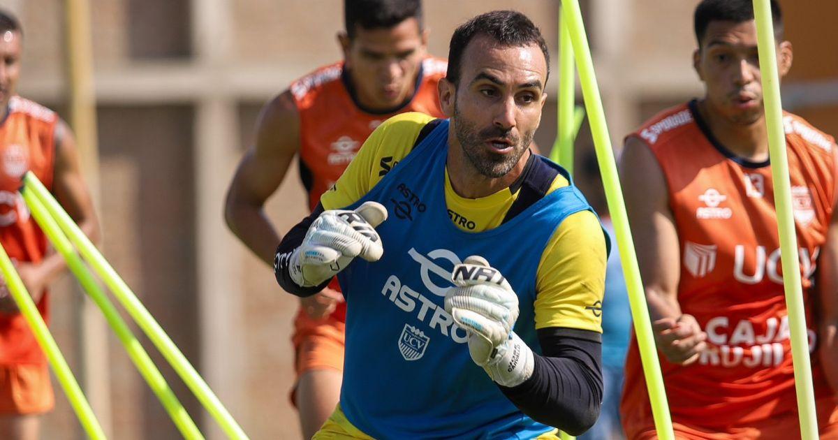 Carvallo: "Vamos a Cusco con la fe y la ilusión de hacer un buen partido"