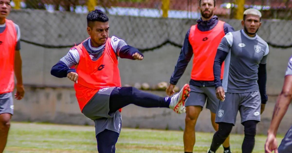 Pérez García: "Sabiendo que será un campeonato muy duro, los seis puntos dan mucha confianza”
