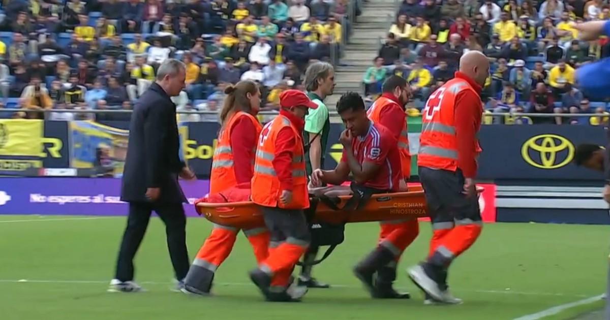 Tapia salió lesionado en empate de Celta de Vigo