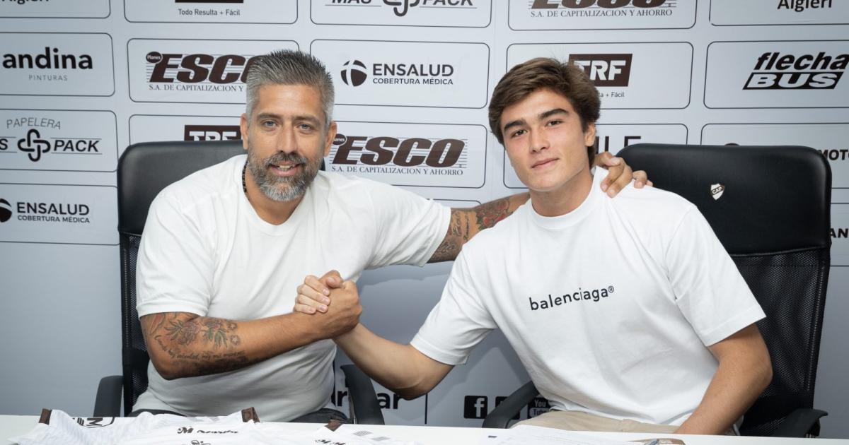 (FOTOS) ¡Se hizo oficial! Goicochea fue presentado en Platense de Argentina