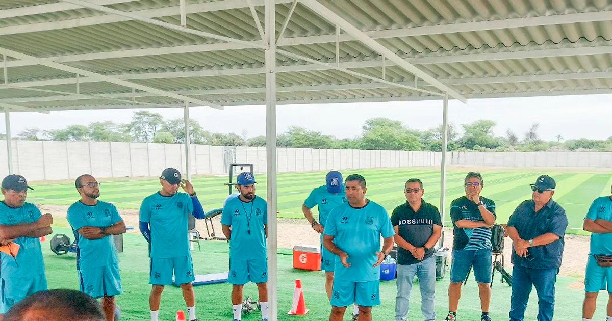 (FOTOS) DT Jorge Espejo ya trabaja en Alianza Atlético pensando en choque ante Cusco FC