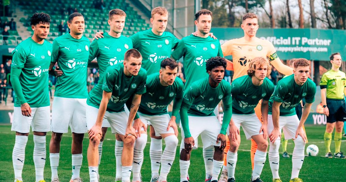 Con Kluiverth Aguilar como titular, Lommel ganó y sigue muy cerca de volver a Primera