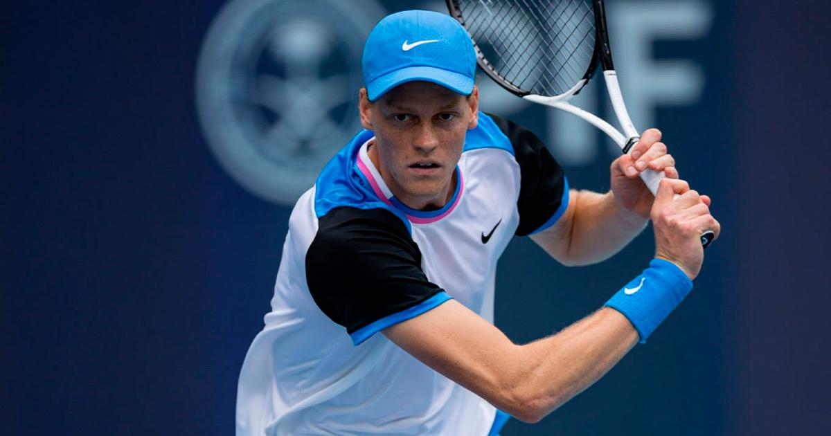 Jannik Sinner remontó para meterse a octavos de final de Miami