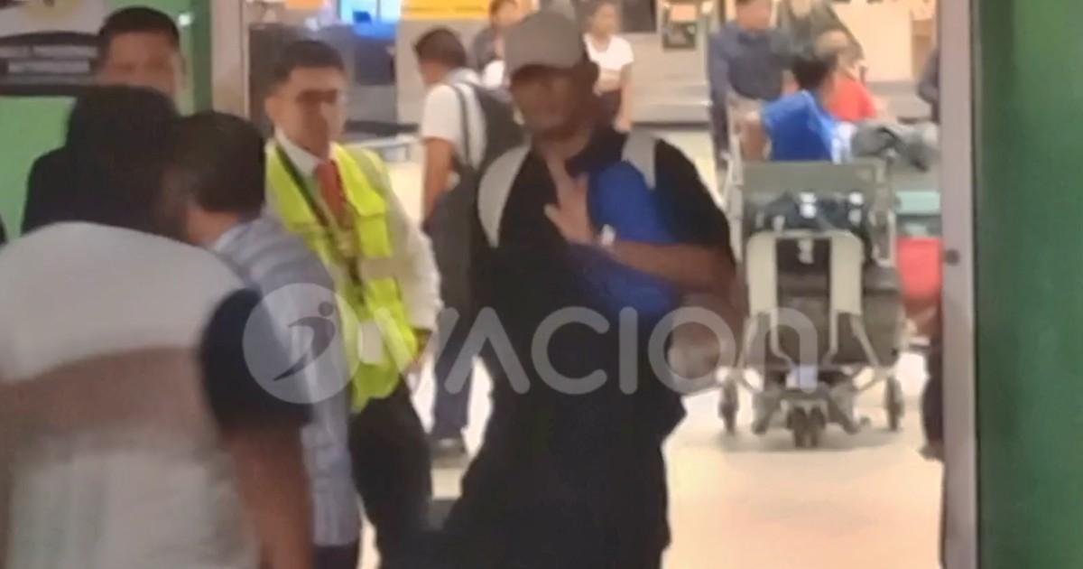 (VIDEO) Bryan Reyna llegó a Lima para unirse a la selección