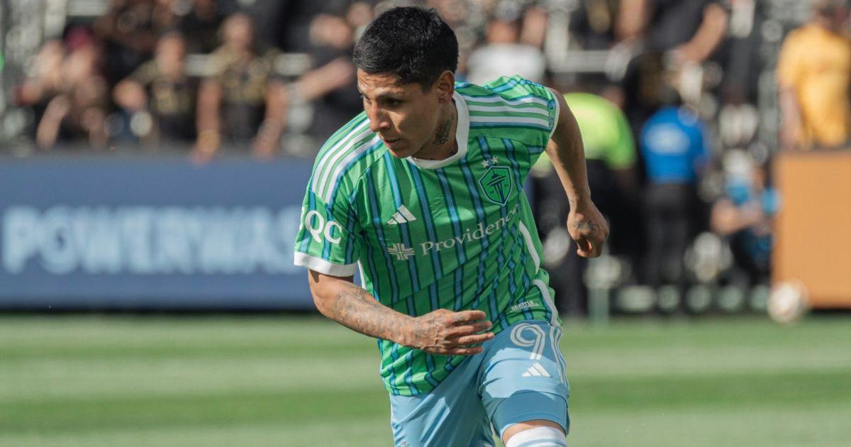 Ruidíaz ingresó en empate de Seattle Sounders