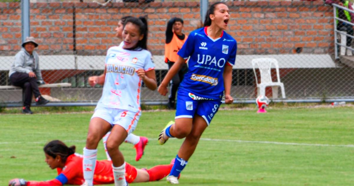 Mannucci se estrenó con triunfo en la Liga Femenina tras ganar en Ayacucho