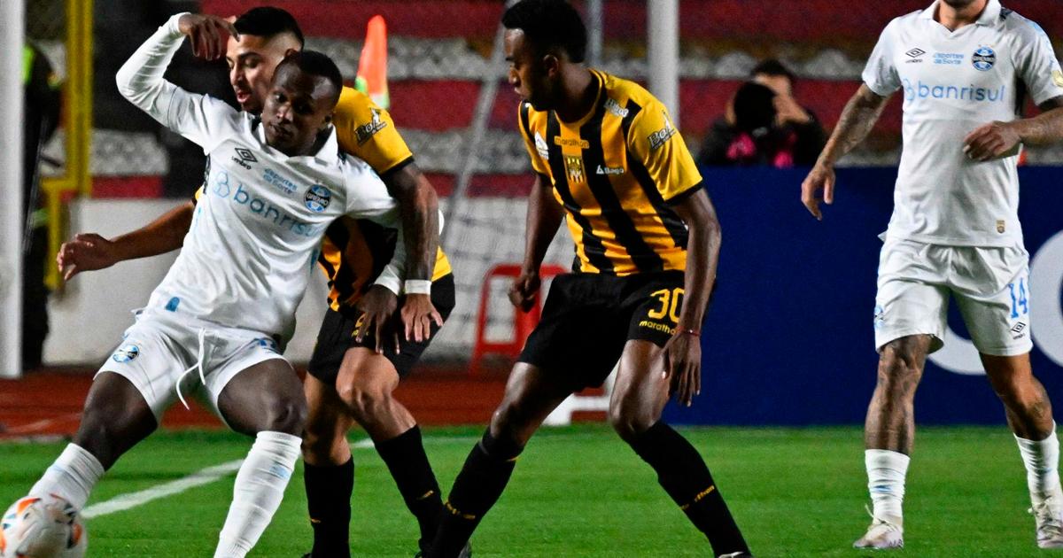 ¡Tuvo altura en casa! The Strongest venció 2-0 a Gremio en La Paz