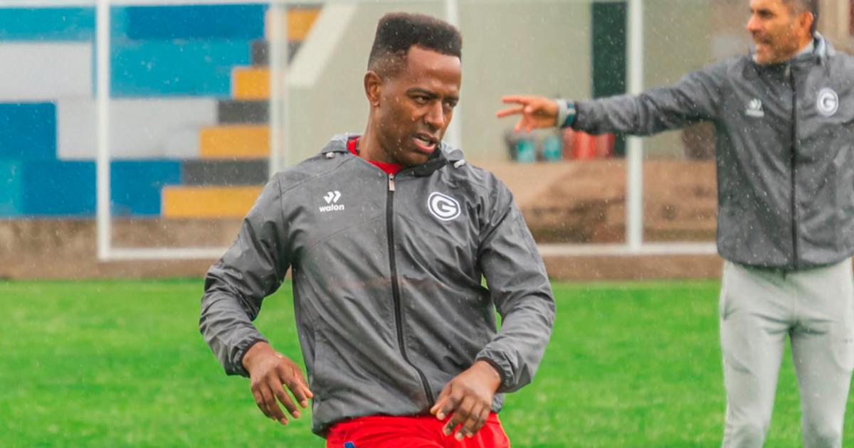 Cuero: “El primer objetivo es pasar la fase de grupos de la Copa Sudamericana”