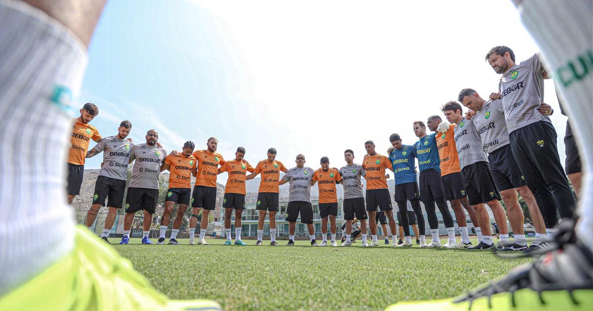 (FOTOS) Cuiabá entrenó en La Florida pensando en Garcilaso