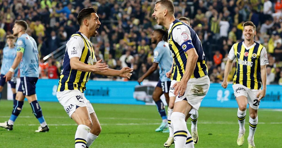 Fenerbahce optó, de momento, no retirarse de la liga turca