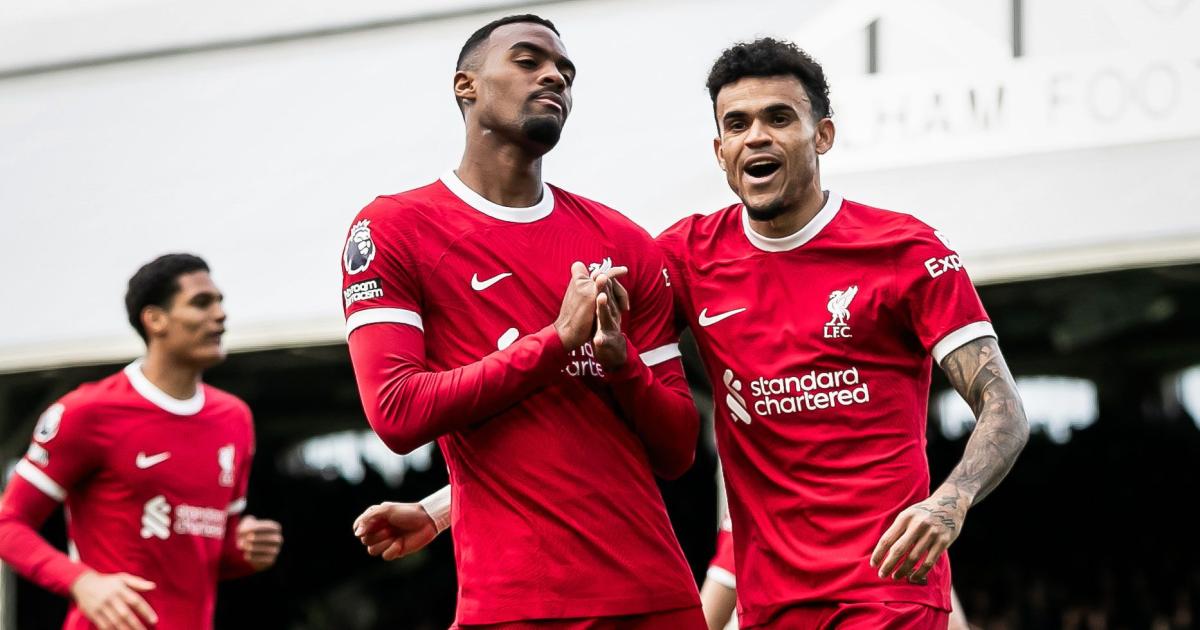 Liverpool venció de visita al Fulham y, por ahora, comparte la punta en Premier League